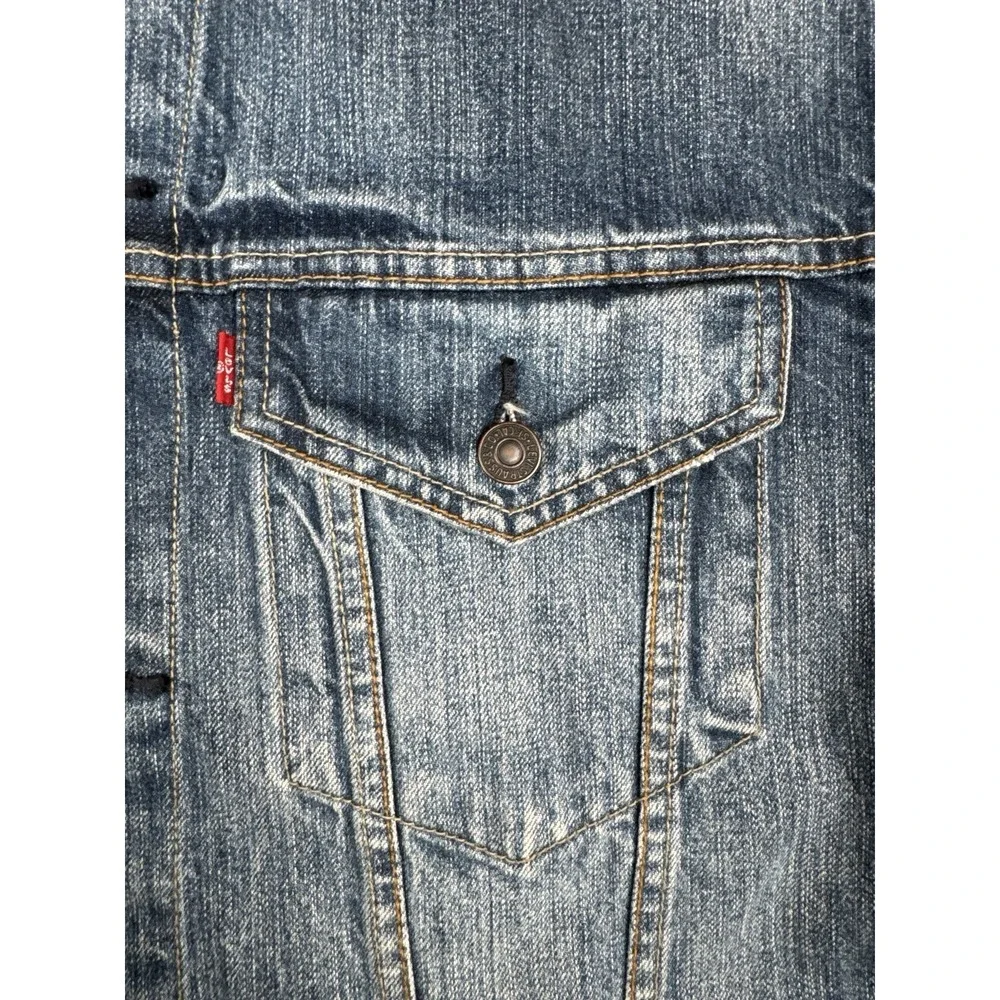 Levi's Denim Trucker Jacket 2XL Distressed Faded Blue Red Tab